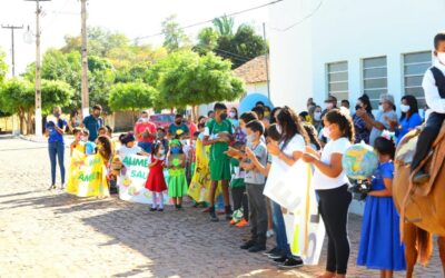 Unidade Escolar Miguel Lidiano da Isidoria realiza Desfile de 07 de Setembro