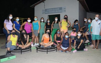 Secretária de Saúde de Valença do Piauí entrega equipamentos para as Academias da Saúde