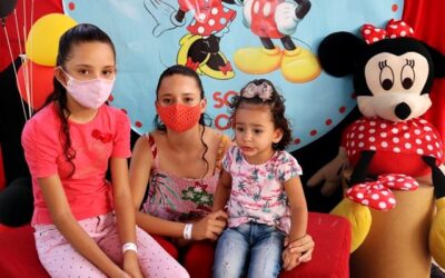 Assistência Social de Valença realiza festa para as crianças. Fotos e vídeo Assistência Social de Valença realiza festa para as crianças. Fotos e vídeo