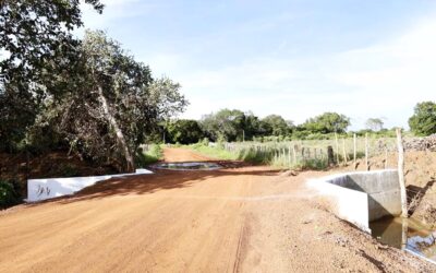 Prefeito Afonso Sobreira de Novo Oriente inaugura obras na comunidade Caraíbas