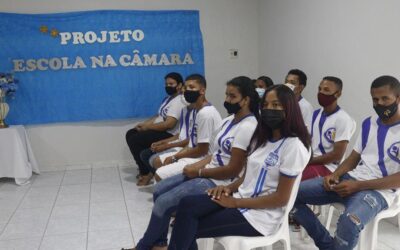 Projeto Escola na Câmara Municipal realizado em Novo Oriente Projeto Escola na Câmara Municipal realizado em Novo Oriente