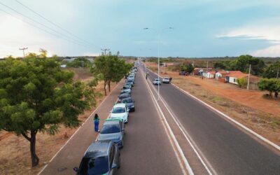 Simpatizantes de Bolsonaro realizam carreata em Valença do Piaui