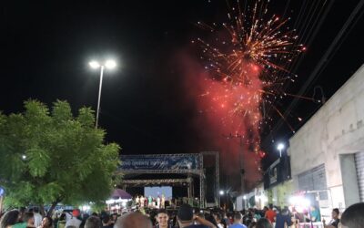 Novo Oriente comemora 61 anos de emancipação política com grande show Novo Oriente comemora 61 anos de emancipação política com grande show