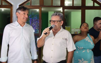 Prefeitura de Valença do Piaui inaugura luzes de natal