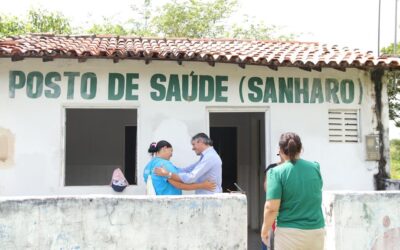 Prefeito Marcelo Costa visita escolas e postos de saúde e determina soluções de problemas