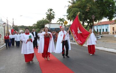 Arcebispo de Teresina Dom Juarez visita Valença e participa de novenário do Divino