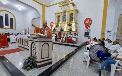 Arcebispo de Teresina Dom Juarez visita Valença e participa de novenário do Divino