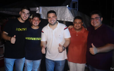 População de Aroazes e Santa Cruz dos Milagres comemoram com festa o início do asfaltamento da PI 225