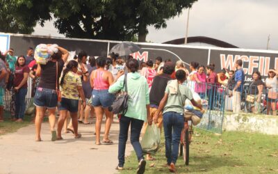 Prefeitura de Valença realiza tradicional entrega de peixes e cestas básicas da Semana Santa