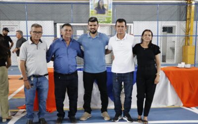 Prefeito Sávio Moura de Lagoa do Sítio inaugura ginásio poliesportivo na comunidade Pinicada