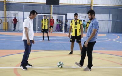 Prefeito Sávio Moura de Lagoa do Sítio inaugura ginásio poliesportivo na comunidade Pinicada