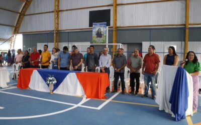 Prefeito Sávio Moura de Lagoa do Sítio inaugura ginásio poliesportivo na comunidade Pinicada