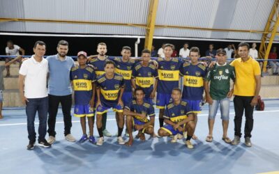 Prefeito Sávio Moura de Lagoa do Sítio inaugura ginásio poliesportivo na comunidade Pinicada