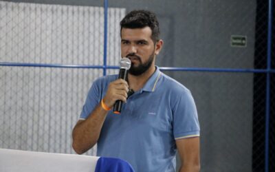 Prefeito Sávio Moura de Lagoa do Sítio inaugura ginásio poliesportivo na comunidade Pinicada