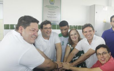 Em Valença governador Rafael inaugura, anuncia obras e participa de ato politico