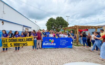 Novo Oriente do Piauí encerra Semana do Autismo com caminhada pelas ruas da cidade Novo Oriente do Piauí encerra Semana do Autismo com caminhada pelas ruas da cidade